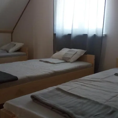 102 Villa *